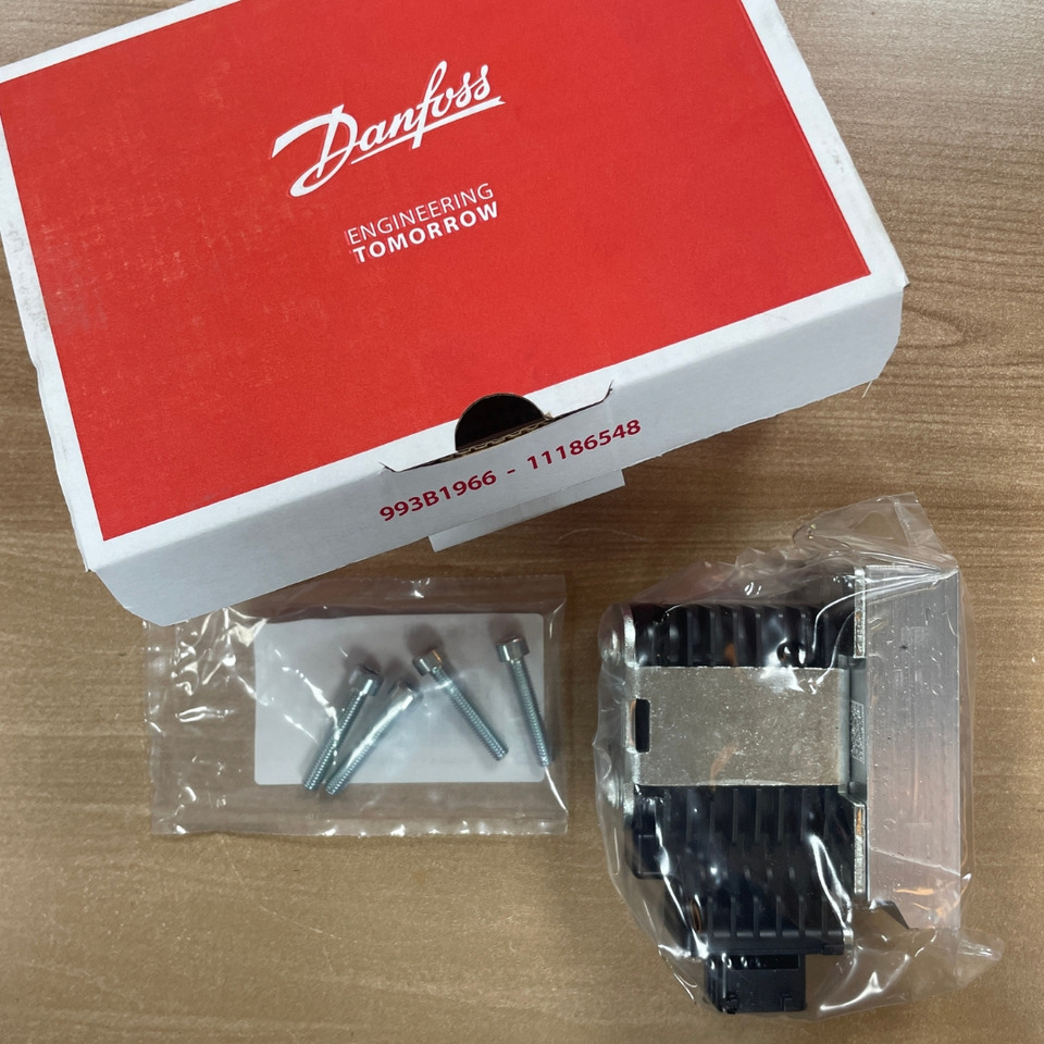 Danfoss Solenoid Valve 157B4735 - Хидрауличен вентил за Кран за натоварување: слика 4 Danfoss Solenoid Valve 157B4735 - Хидрауличен вентил за Кран за натоварување: слика 4