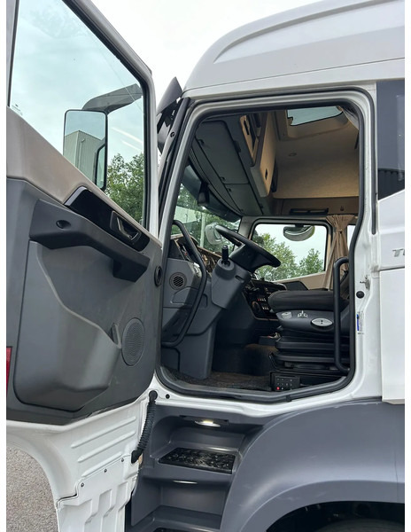 BMC TUGHRA 1846 TGR 460PK Euro 6 powered by Iveco / Automatic gearbox ZF - Камион влекач: слика 5 BMC TUGHRA 1846 TGR 460PK Euro 6 powered by Iveco / Automatic gearbox ZF - Камион влекач: слика 5