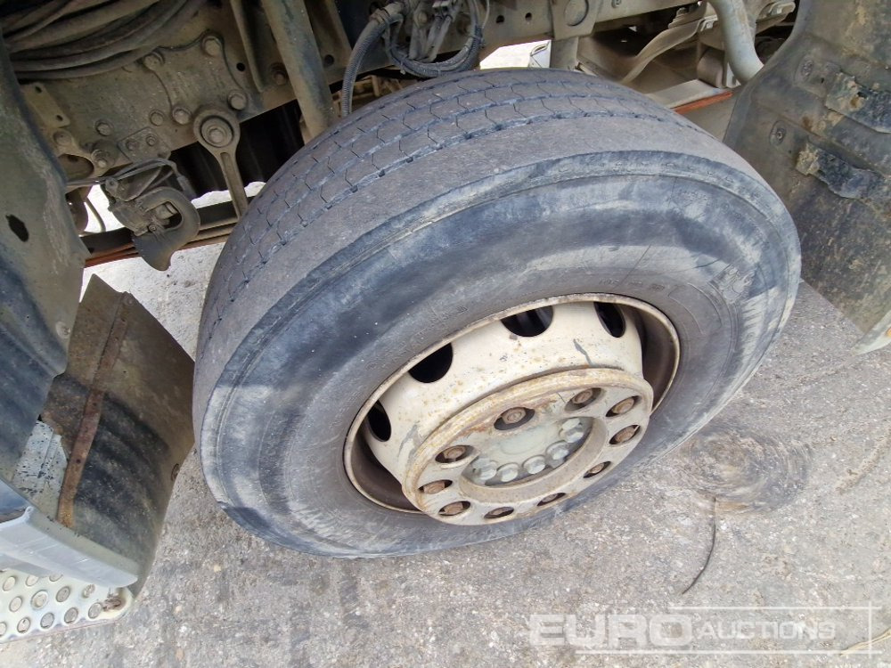 Возило за метење 2002 Mercedes Axor 1829: слика 9