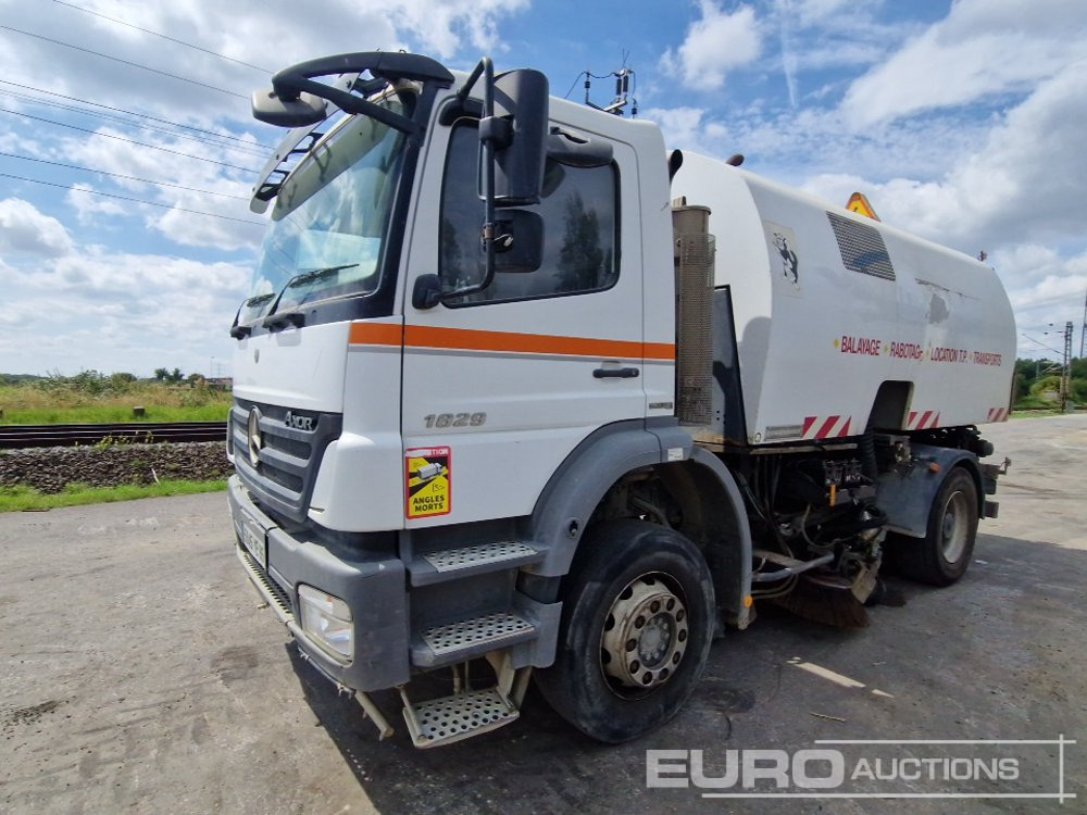 2002 Mercedes Axor 1829 - Возило за метење: слика 1 2002 Mercedes Axor 1829 - Возило за метење: слика 1