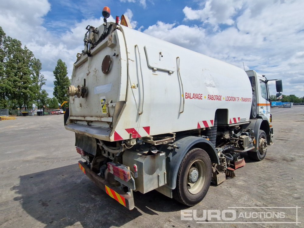 2002 Mercedes Axor 1829 - Возило за метење: слика 5 2002 Mercedes Axor 1829 - Возило за метење: слика 5