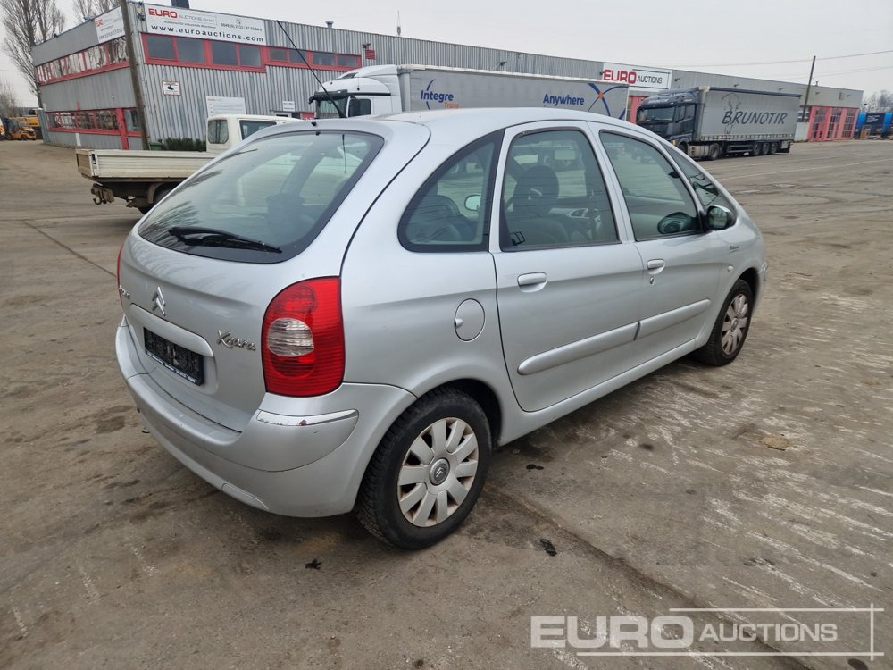 2004 Citroen Xsara Picasso - Автомобил: слика 5 2004 Citroen Xsara Picasso - Автомобил: слика 5