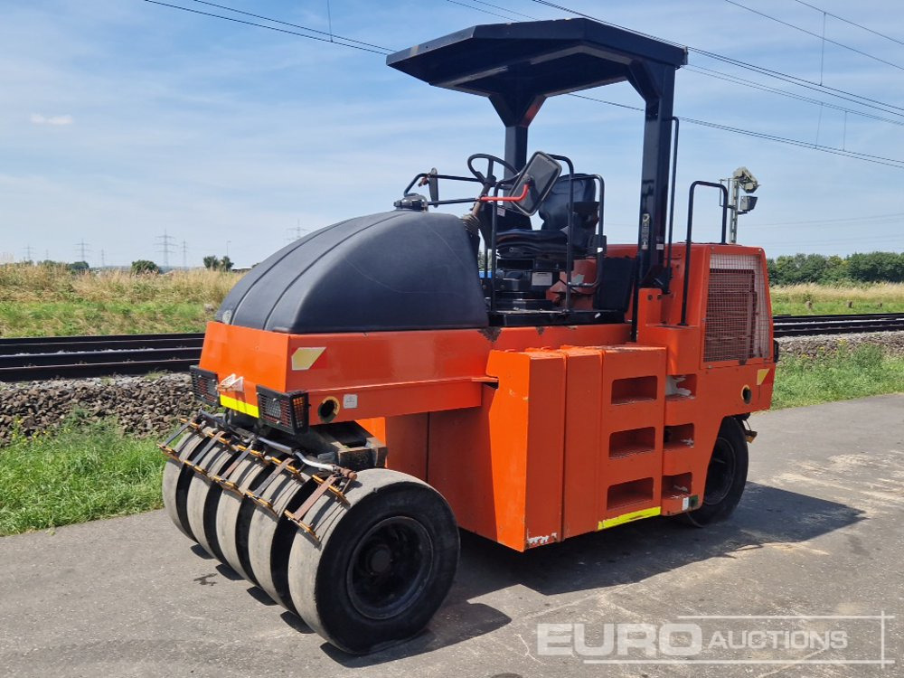 2010 Dynapac CP142 - Ваљак: слика 1 2010 Dynapac CP142 - Ваљак: слика 1