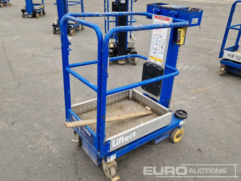 2011 JLG POWER TOWER - Дигачка платформа: слика 1 2011 JLG POWER TOWER - Дигачка платформа: слика 1
