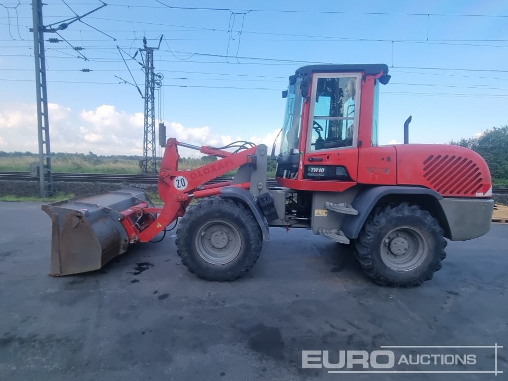 2011 Takeuchi TW10 - Натоварувач на тркала: слика 2 2011 Takeuchi TW10 - Натоварувач на тркала: слика 2