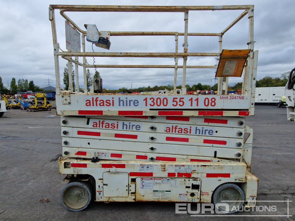 2013 Genie GS3232 - Дигачка платформа: слика 5 2013 Genie GS3232 - Дигачка платформа: слика 5