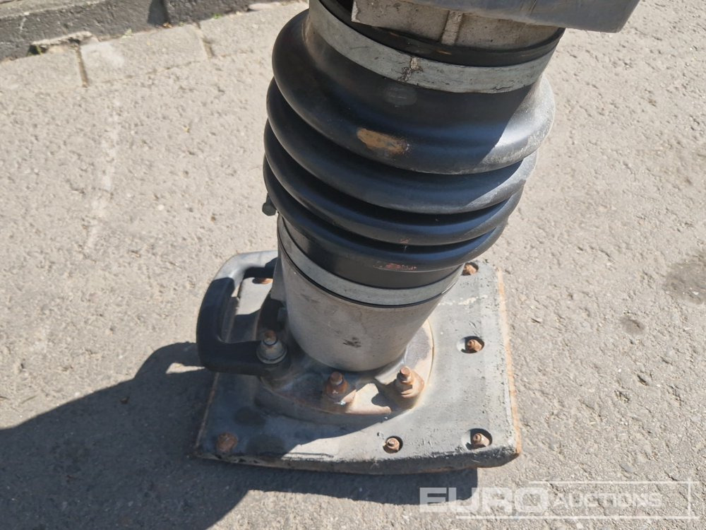 2014 Atlas Copco LT6005 - Машина за асфалт: слика 5 2014 Atlas Copco LT6005 - Машина за асфалт: слика 5