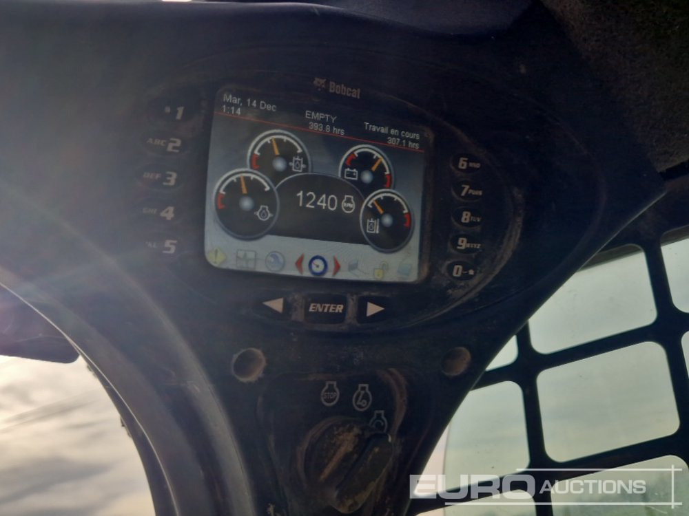 Компактен натоварувач 2014 Bobcat T650: слика 23