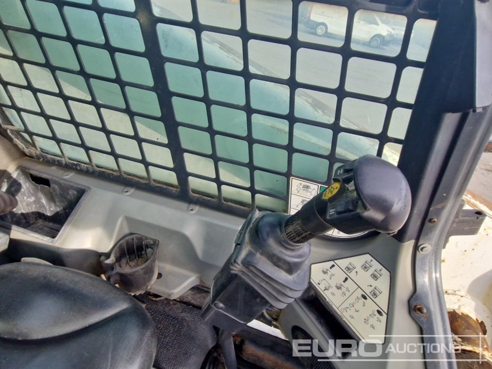 Компактен натоварувач 2014 Bobcat T650: слика 21