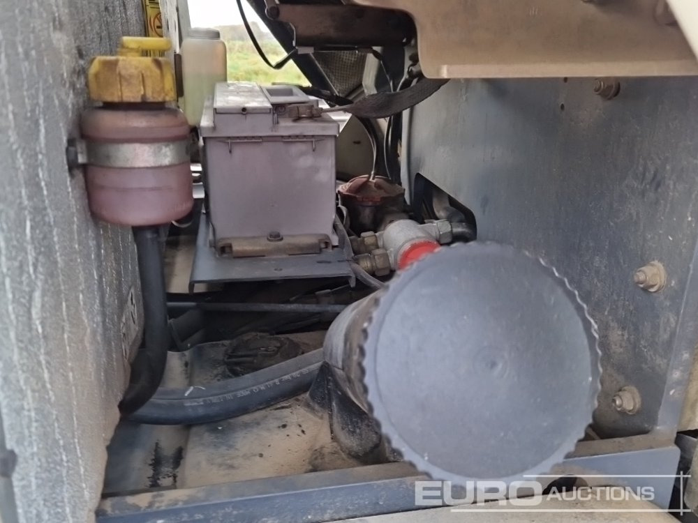 Натоварувач на тркала 2014 Terex TL100: слика 26