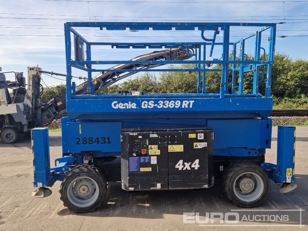 2015 Genie GS3369RT - Дигачка платформа: слика 2 2015 Genie GS3369RT - Дигачка платформа: слика 2