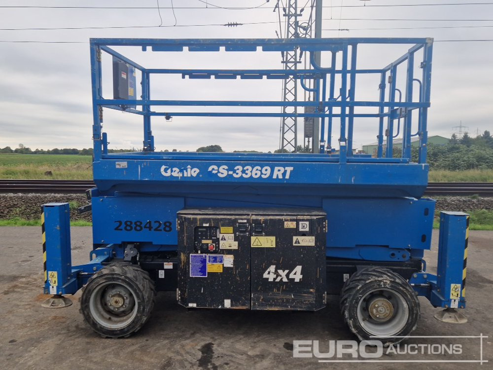 2015 Genie GS3369RT - Дигачка платформа: слика 2 2015 Genie GS3369RT - Дигачка платформа: слика 2