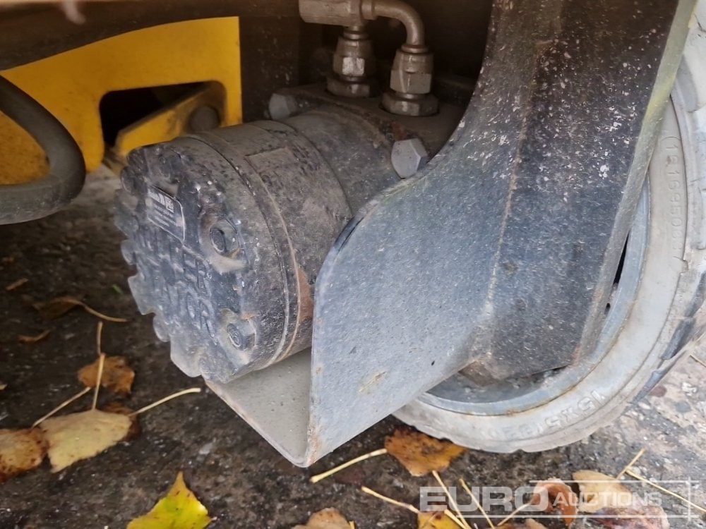 Дигачка платформа 2016 Haulotte Compact 10N: слика 12