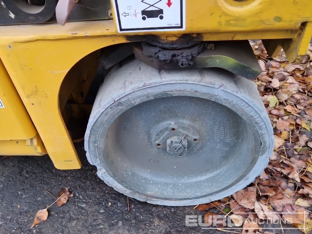 Дигачка платформа 2016 Haulotte Compact 10N: слика 9