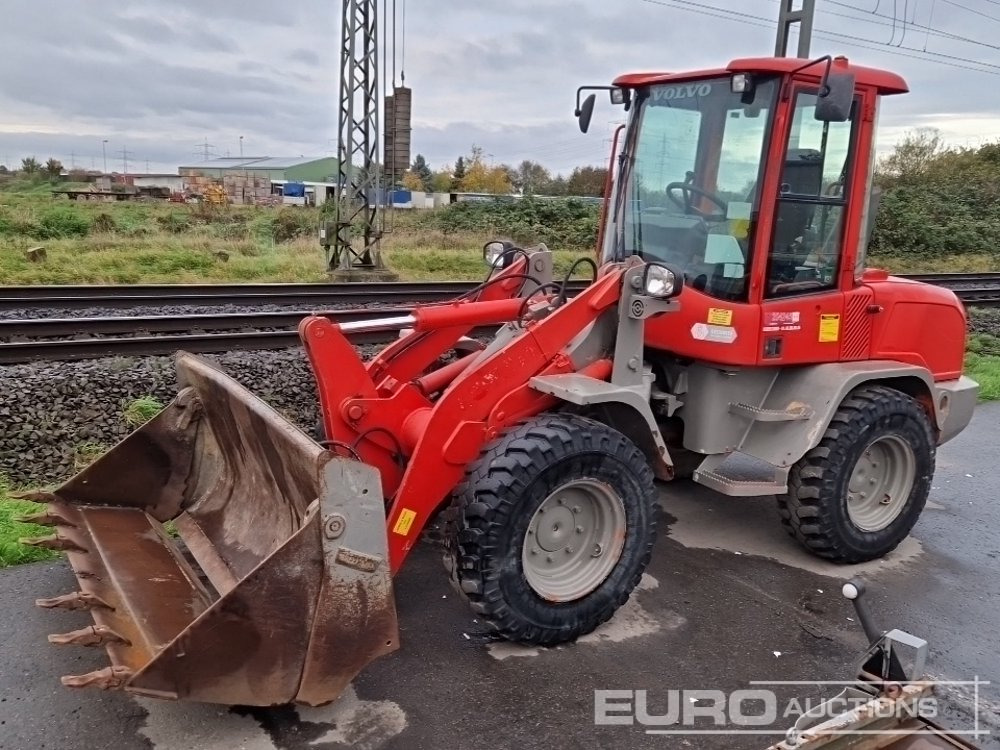 2017 Volvo L30G - Натоварувач на тркала: слика 1 2017 Volvo L30G - Натоварувач на тркала: слика 1