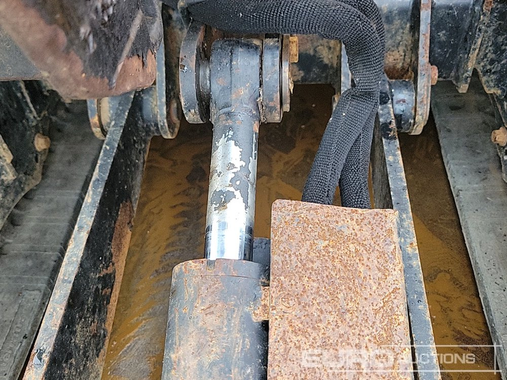 Мини багер 2022 JCB 16C-1 T3: слика 28 Мини багер 2022 JCB 16C-1 T3: слика 28