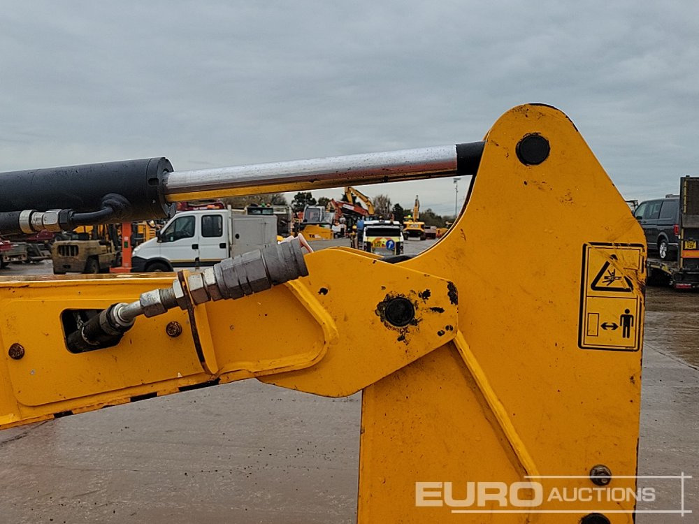 Мини багер 2022 JCB 16C-1 T3: слика 19 Мини багер 2022 JCB 16C-1 T3: слика 19