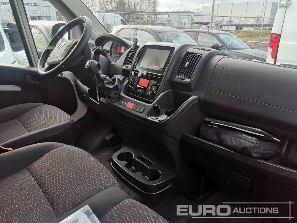 2023 Opel Movano - Товарно комбе: слика 5 2023 Opel Movano - Товарно комбе: слика 5