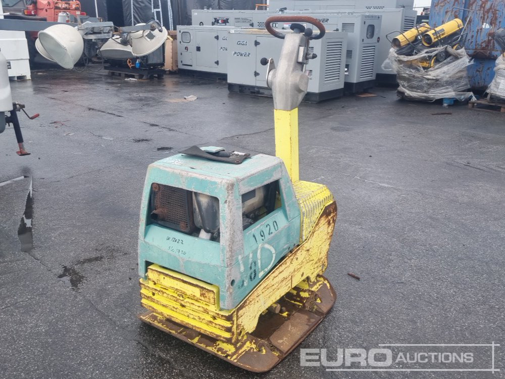 Ammann Diesel Vibrating Compaction Plate - Машина за асфалт: слика 1 Ammann Diesel Vibrating Compaction Plate - Машина за асфалт: слика 1