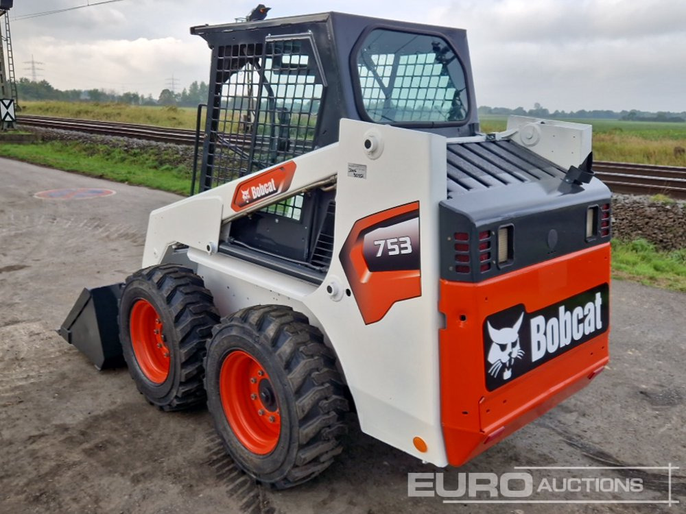 Bobcat 753 - Компактен натоварувач: слика 3 Bobcat 753 - Компактен натоварувач: слика 3