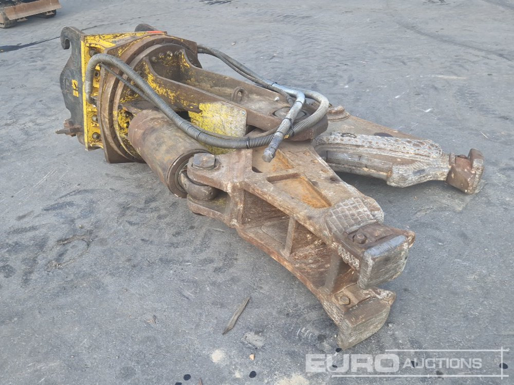 2013 Atlas Copco CC2500 - Додаток за Багер: слика 4 2013 Atlas Copco CC2500 - Додаток за Багер: слика 4