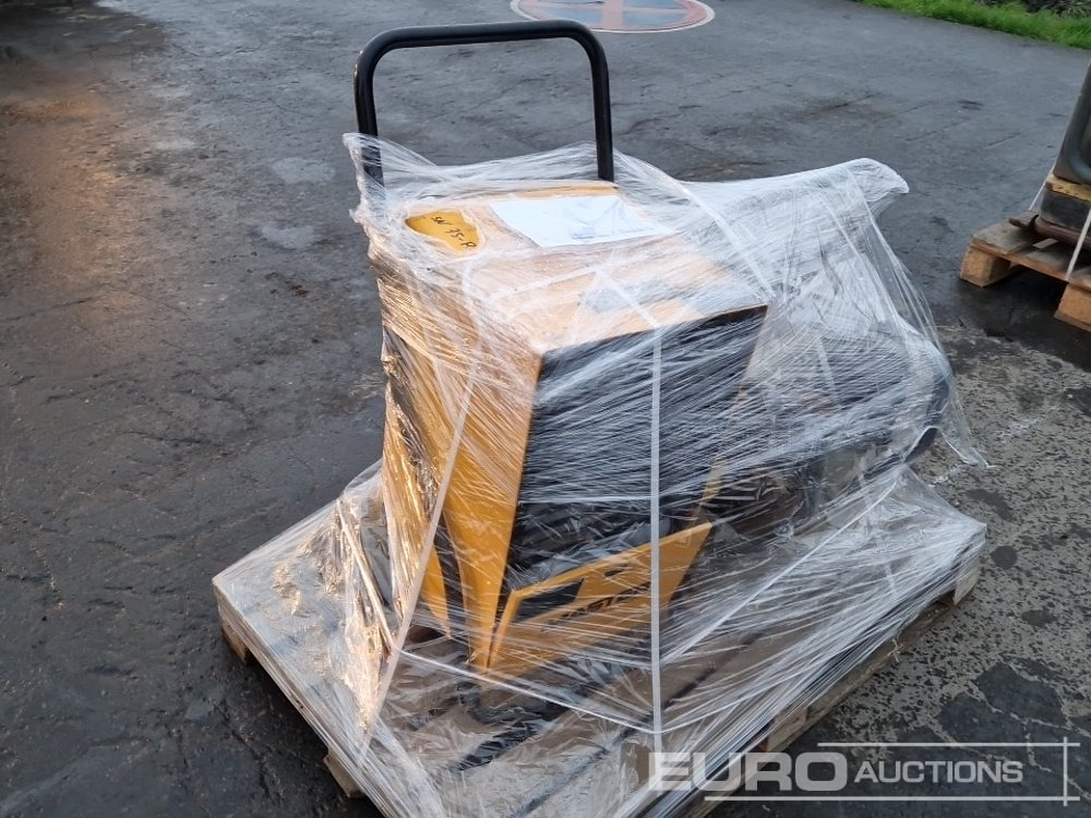 Dynapac LF100 - Вибрациска плоча: слика 4 Dynapac LF100 - Вибрациска плоча: слика 4