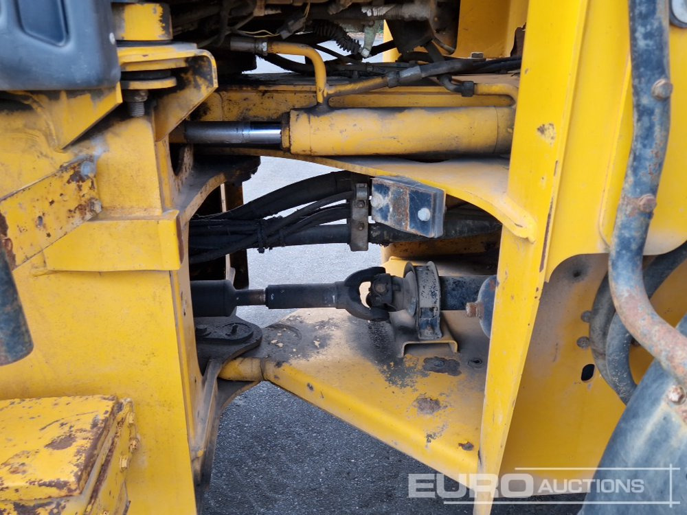 Натоварувач на тркала JCB 416: слика 17