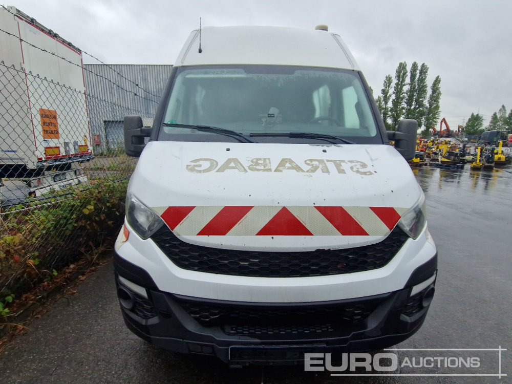 2015 Iveco Daily - Комбе: слика 5 2015 Iveco Daily - Комбе: слика 5