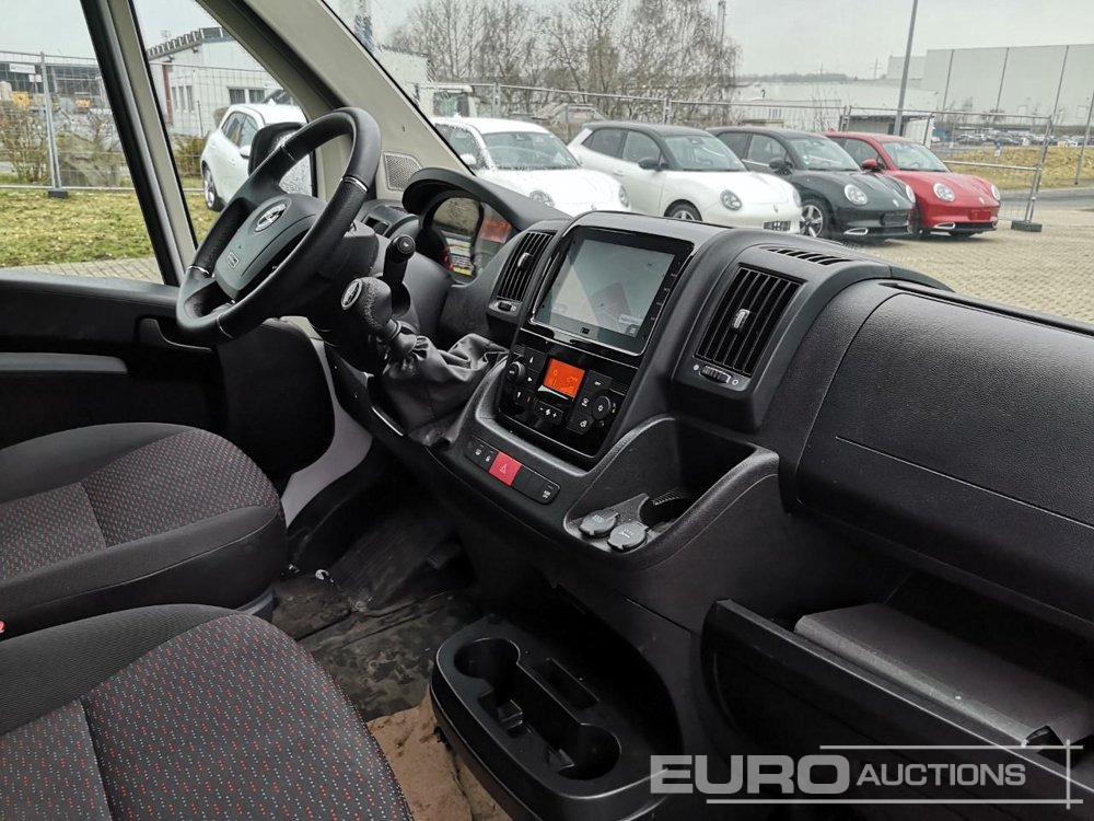 2023 Opel Movano - Комбе: слика 5 2023 Opel Movano - Комбе: слика 5