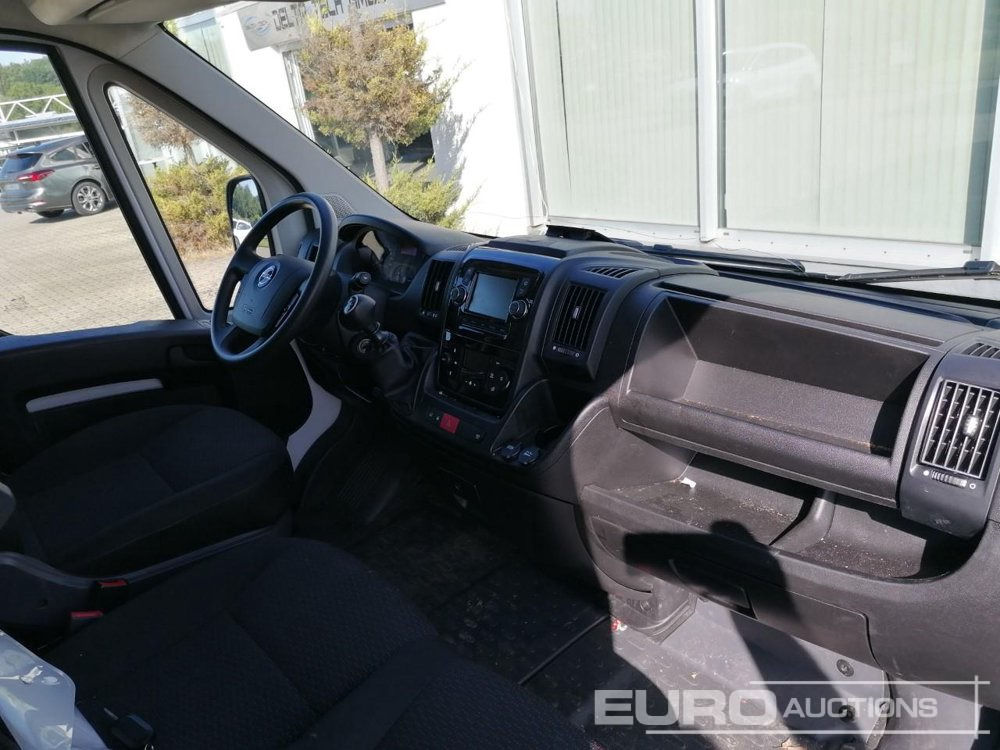 2023 Opel Movano - Комбе: слика 5 2023 Opel Movano - Комбе: слика 5