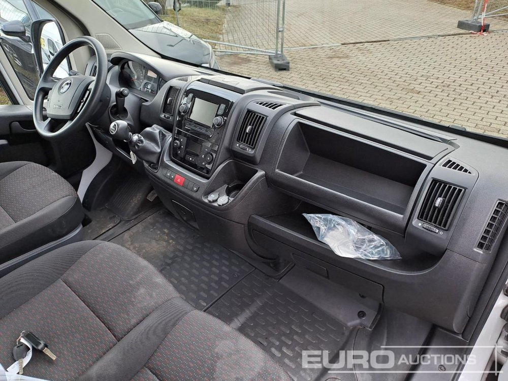 2023 Opel Movano - Комбе: слика 5 2023 Opel Movano - Комбе: слика 5