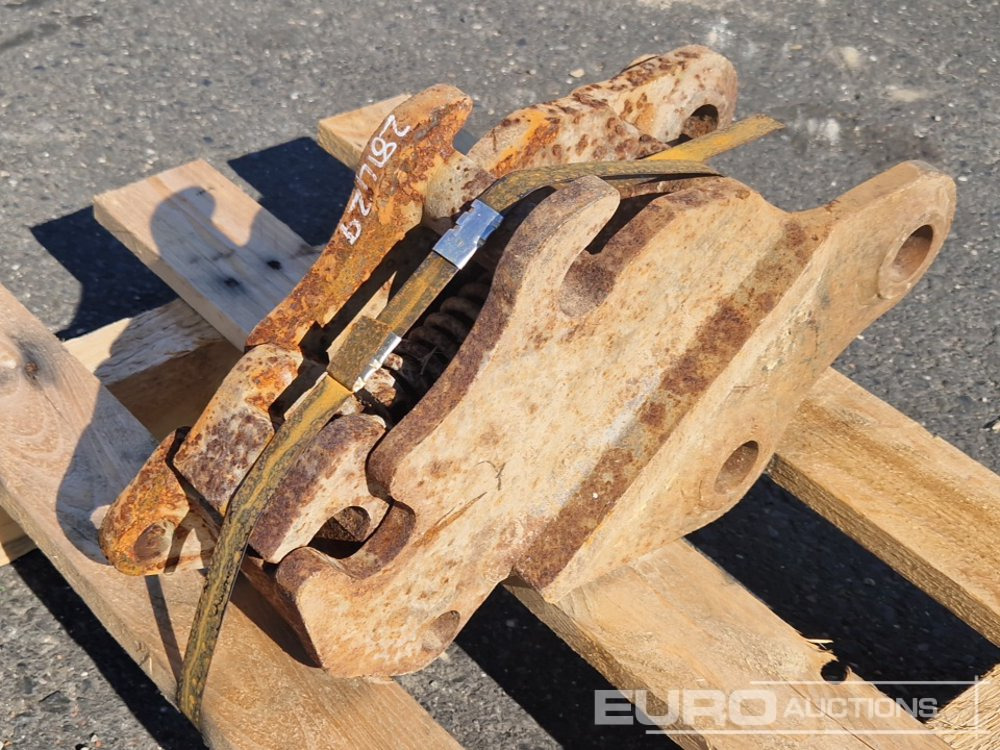QH to suit Mini Excavator - Брза спојка: слика 1 QH to suit Mini Excavator - Брза спојка: слика 1