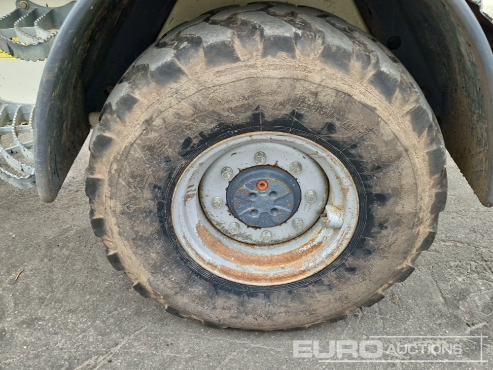 Натоварувач на тркала Terex TL80: слика 10