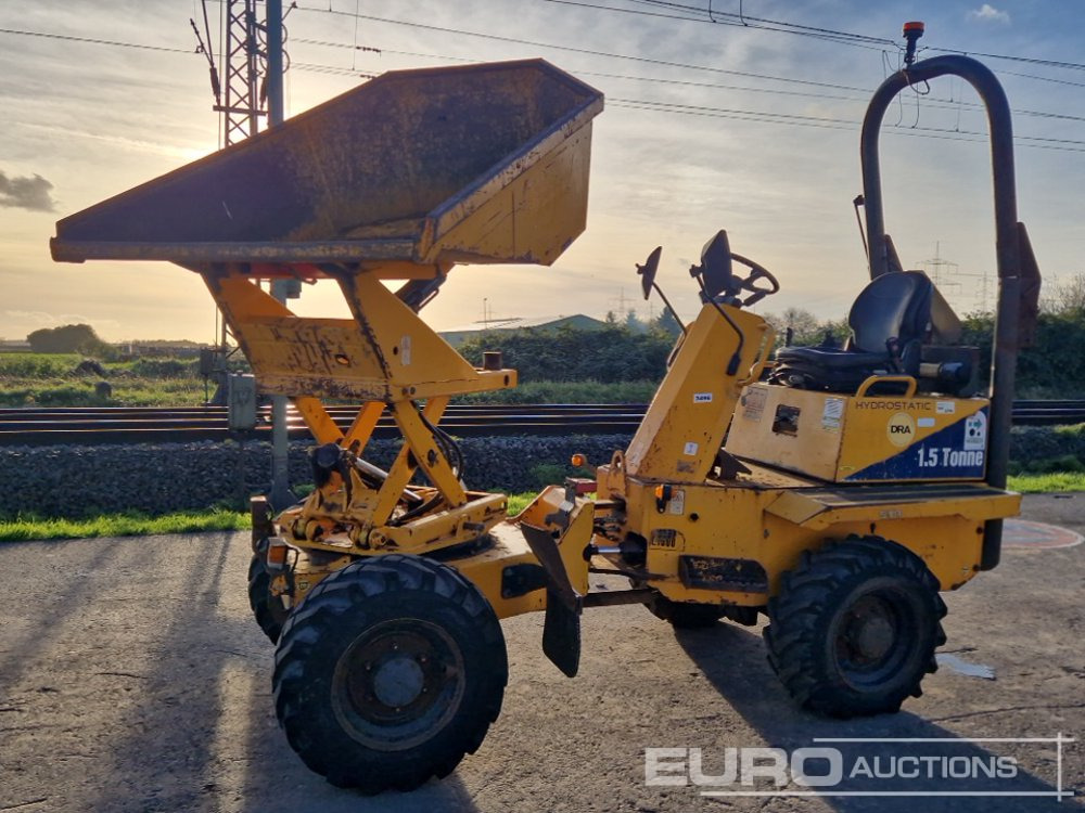Thwaites 1.5 Ton High-Tip Swivel Skip Dumper, Roll Bar - Мини истоварувач: слика 2 Thwaites 1.5 Ton High-Tip Swivel Skip Dumper, Roll Bar - Мини истоварувач: слика 2