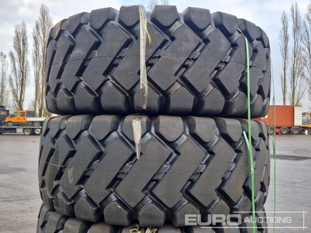 Unused 23.5-25 24PR E-3/L-3 TL Tyres (4 of) - Гума: слика 4 Unused 23.5-25 24PR E-3/L-3 TL Tyres (4 of) - Гума: слика 4