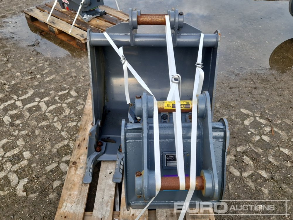 Unused Strickland 30", 18" Bucket Set to suit Hyundai HY55 (2 of) - Корпа: слика 5 Unused Strickland 30", 18" Bucket Set to suit Hyundai HY55 (2 of) - Корпа: слика 5