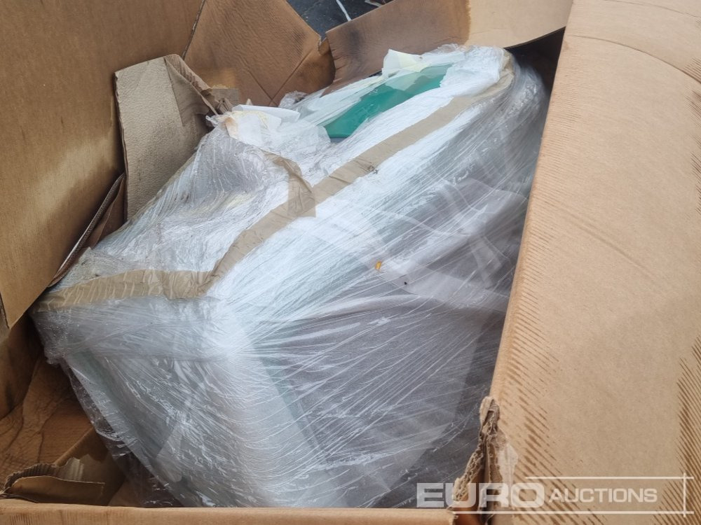 Unused Wacker Neuson Engine Cover - Хауба за Градежна машина: слика 1 Unused Wacker Neuson Engine Cover - Хауба за Градежна машина: слика 1