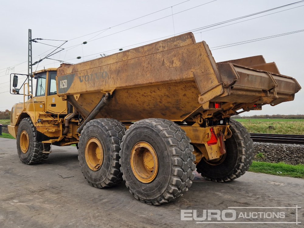 Volvo A25D - Зглобен истоварувач: слика 3 Volvo A25D - Зглобен истоварувач: слика 3