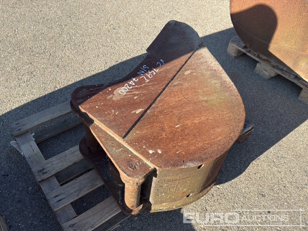 16" Digging Bucket to suit Backhoe Loader - Корпа: слика 3 16" Digging Bucket to suit Backhoe Loader - Корпа: слика 3