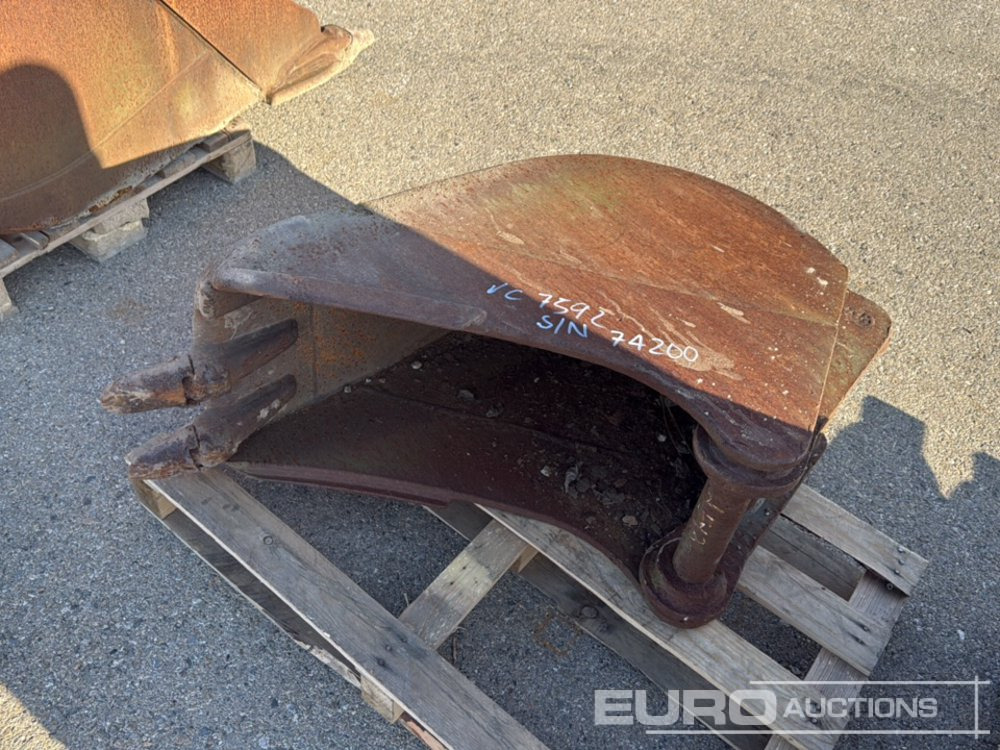 16" Digging Bucket to suit Backhoe Loader - Корпа: слика 2 16" Digging Bucket to suit Backhoe Loader - Корпа: слика 2