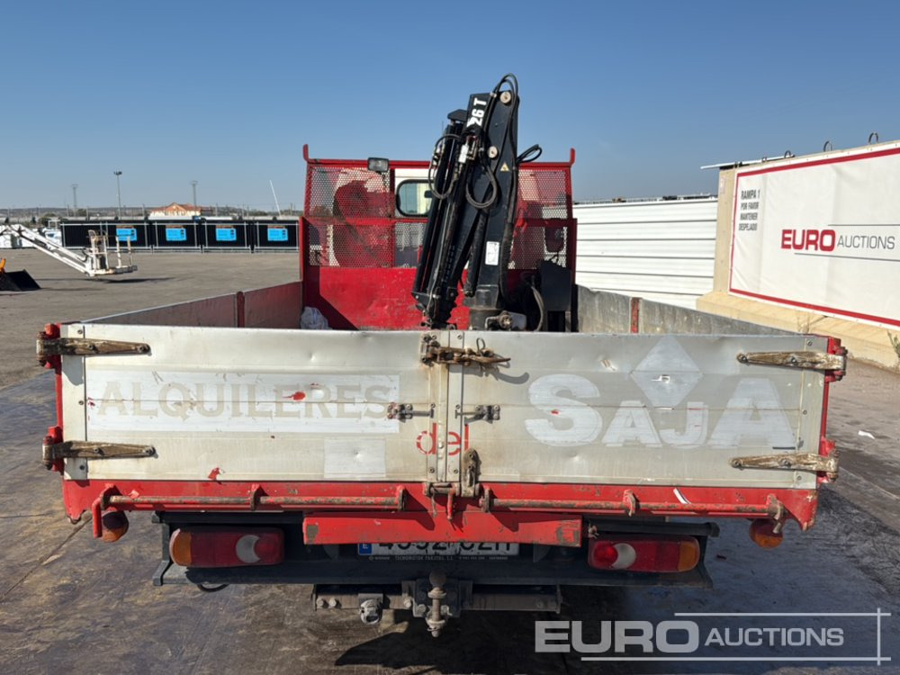 2004 Nissan Cabstar - Камион со платформа: слика 4 2004 Nissan Cabstar - Камион со платформа: слика 4
