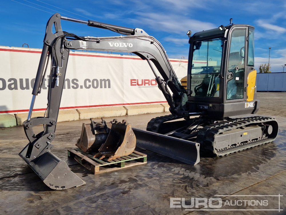 2008 Volvo ECR48C - Мини багер: слика 1 2008 Volvo ECR48C - Мини багер: слика 1