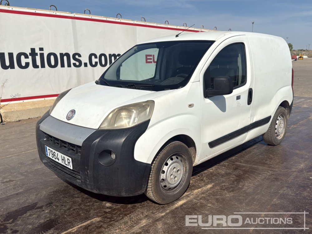 2012 Fiat Fiorino - Мало комбе: слика 1 2012 Fiat Fiorino - Мало комбе: слика 1