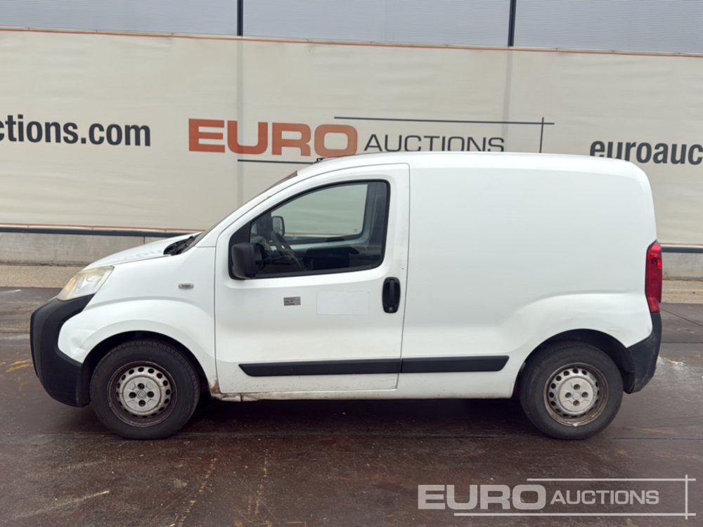 2014 Fiat Fiorino - Мало комбе: слика 2 2014 Fiat Fiorino - Мало комбе: слика 2