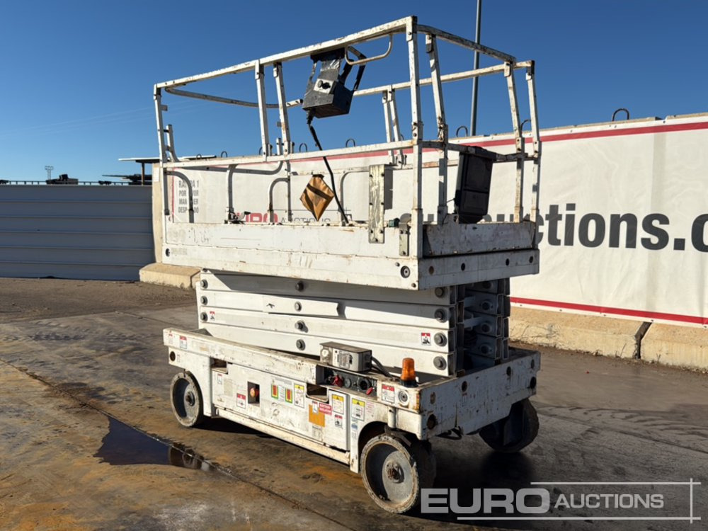 2014 Haulotte Compact 12 - Кревач ножица: слика 3 2014 Haulotte Compact 12 - Кревач ножица: слика 3