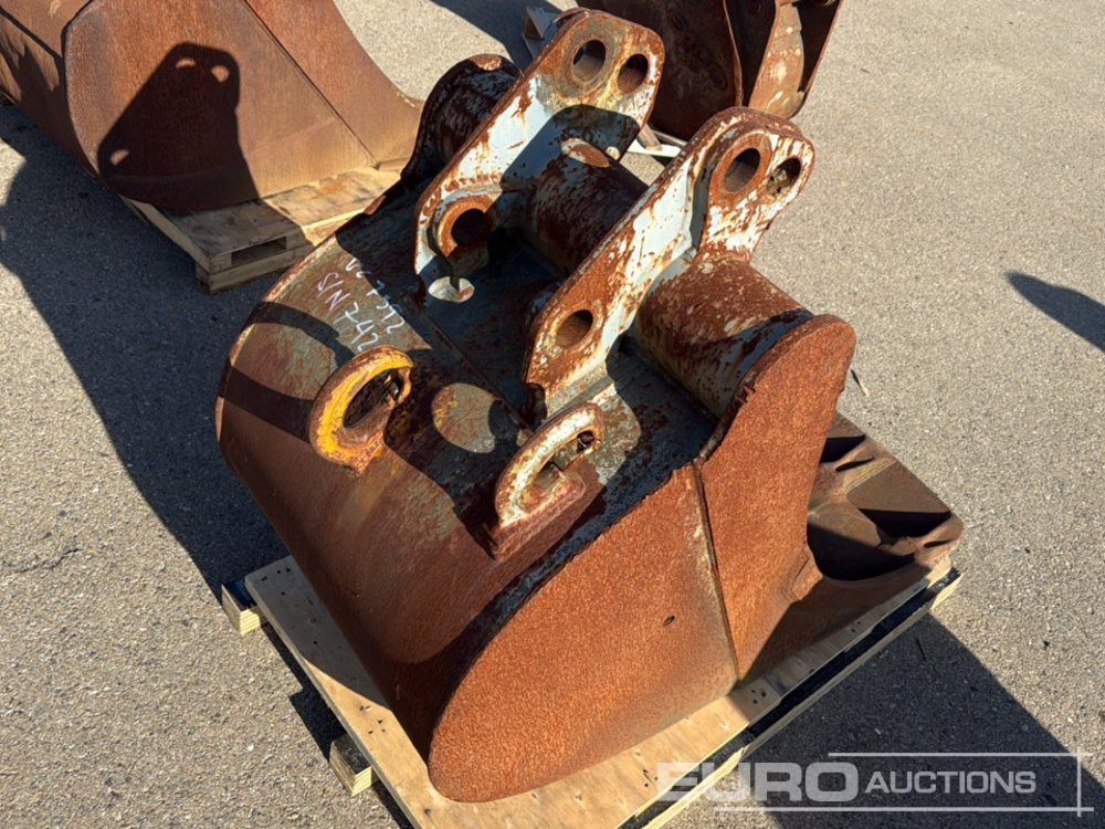 30" Cleaning Bucket to suit Backhoe Loader - Корпа: слика 3 30" Cleaning Bucket to suit Backhoe Loader - Корпа: слика 3