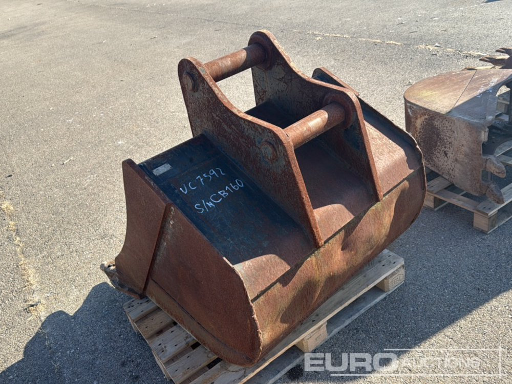 42" Digging Bucket to suit Backhoe Loader - Корпа: слика 3 42" Digging Bucket to suit Backhoe Loader - Корпа: слика 3