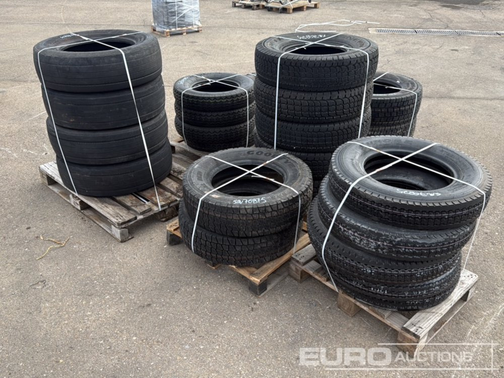 7.00-15NNS Tyre (2 of), 6.00 R16C Tyre (4 of), 245/70R19.5 Tyre (4 of), 215/75R17.5 Tyre (2 of), 6.00R16LT Tyre (5 of), 235/85R16C Tyre (5 of), 245/70R19.5 Tyre (2 of) - Гума: слика 2 7.00-15NNS Tyre (2 of), 6.00 R16C Tyre (4 of), 245/70R19.5 Tyre (4 of), 215/75R17.5 Tyre (2 of), 6.00R16LT Tyre (5 of), 235/85R16C Tyre (5 of), 245/70R19.5 Tyre (2 of) - Гума: слика 2