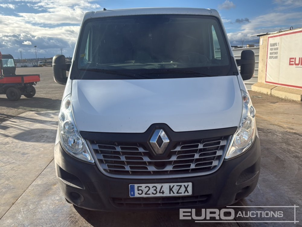 Комбе 2019 Renault Master: слика 8