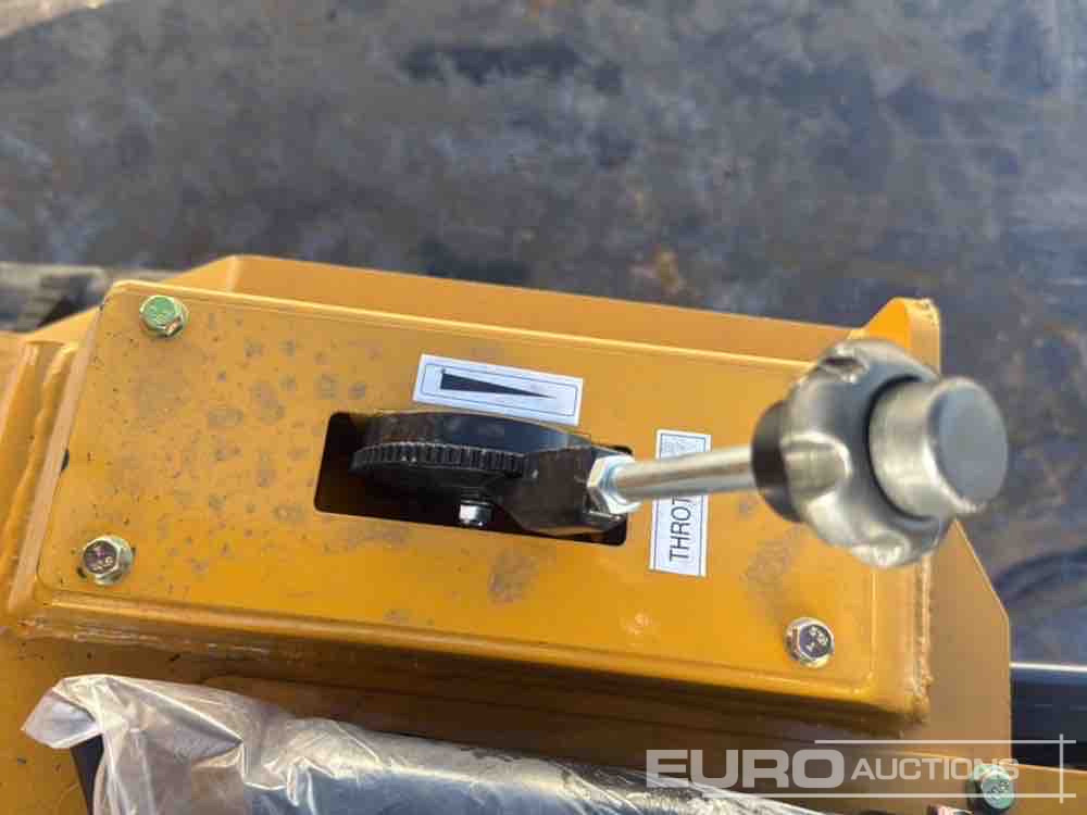 Компактен натоварувач Unused 2025 Bobdog BDT390: слика 27